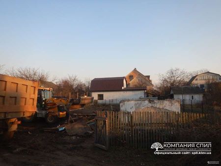 Демонтаж старого дома