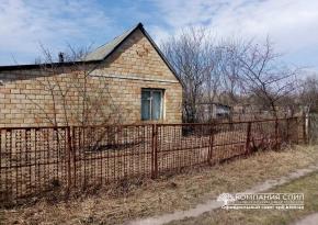 Покос трави на ділянці